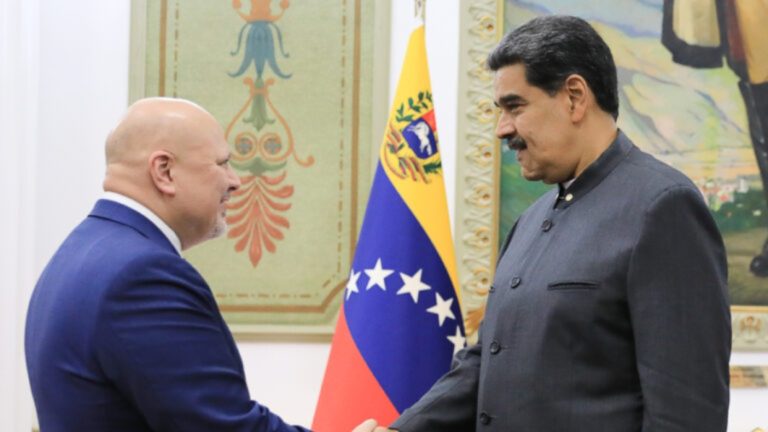 Presidente Maduro recibió al Fiscal de la CPI en Miraflores